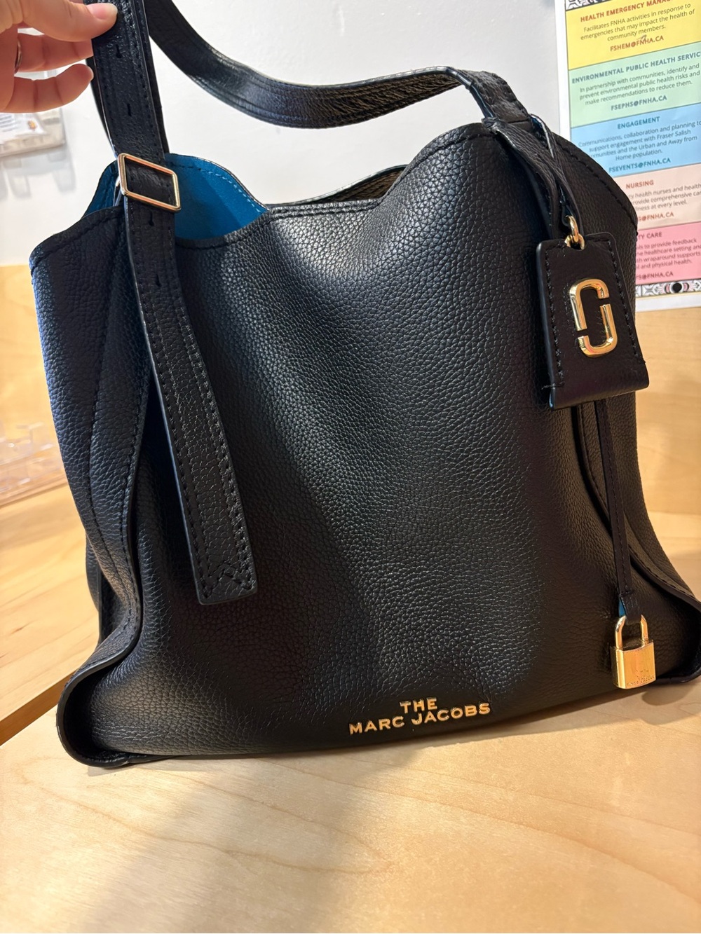 Marc Jacobs Black Pebbled Leather Shoulder Bag with Gold Hardware